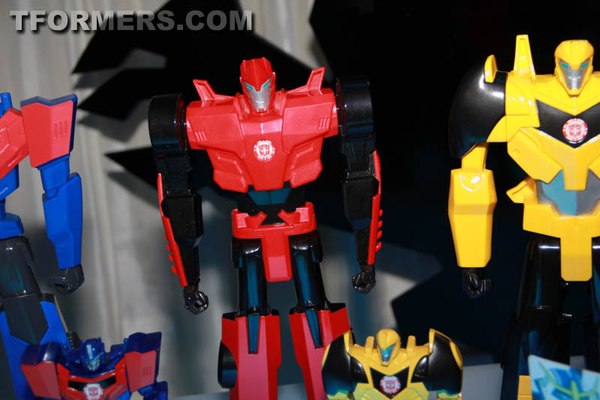 NYCC 2014   First Looks At Transformers RID 2015 Figures, Generations, Combiners, More  (45 of 112)